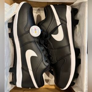 New Jordan 1 Retro MCS Low Cleats